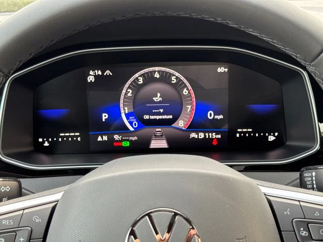 New 2026 Pure White Volkswagen 1.5T Sport image 43