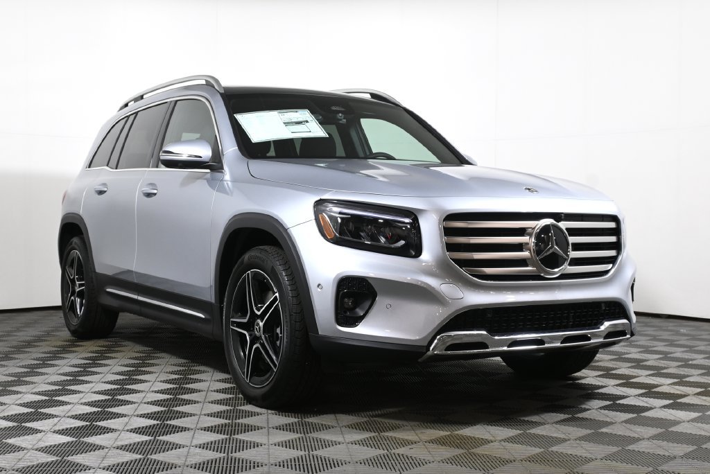 New 2026 Cirrus Silver Metallic Mercedes-Benz GLB 250 image 9