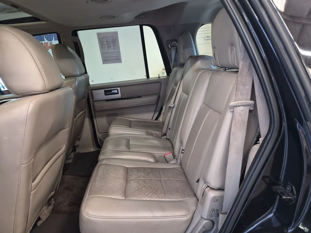 Used 2014 Tuxedo Black Metallic Ford Limited image 15