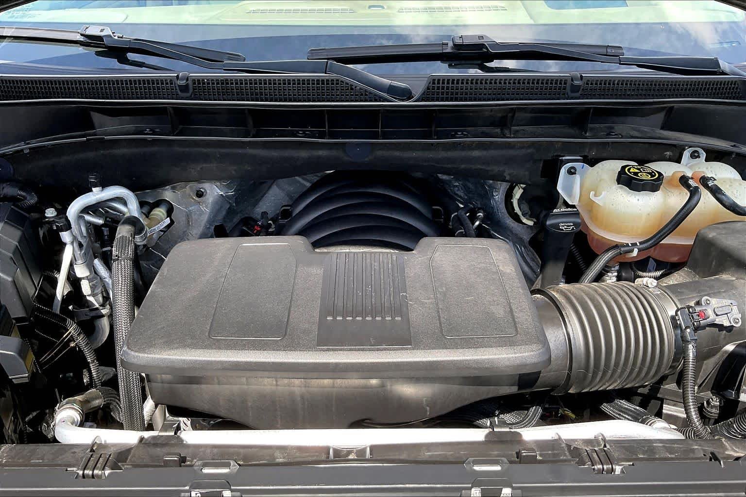Used 2022 Onyx Black GMC Denali image 32