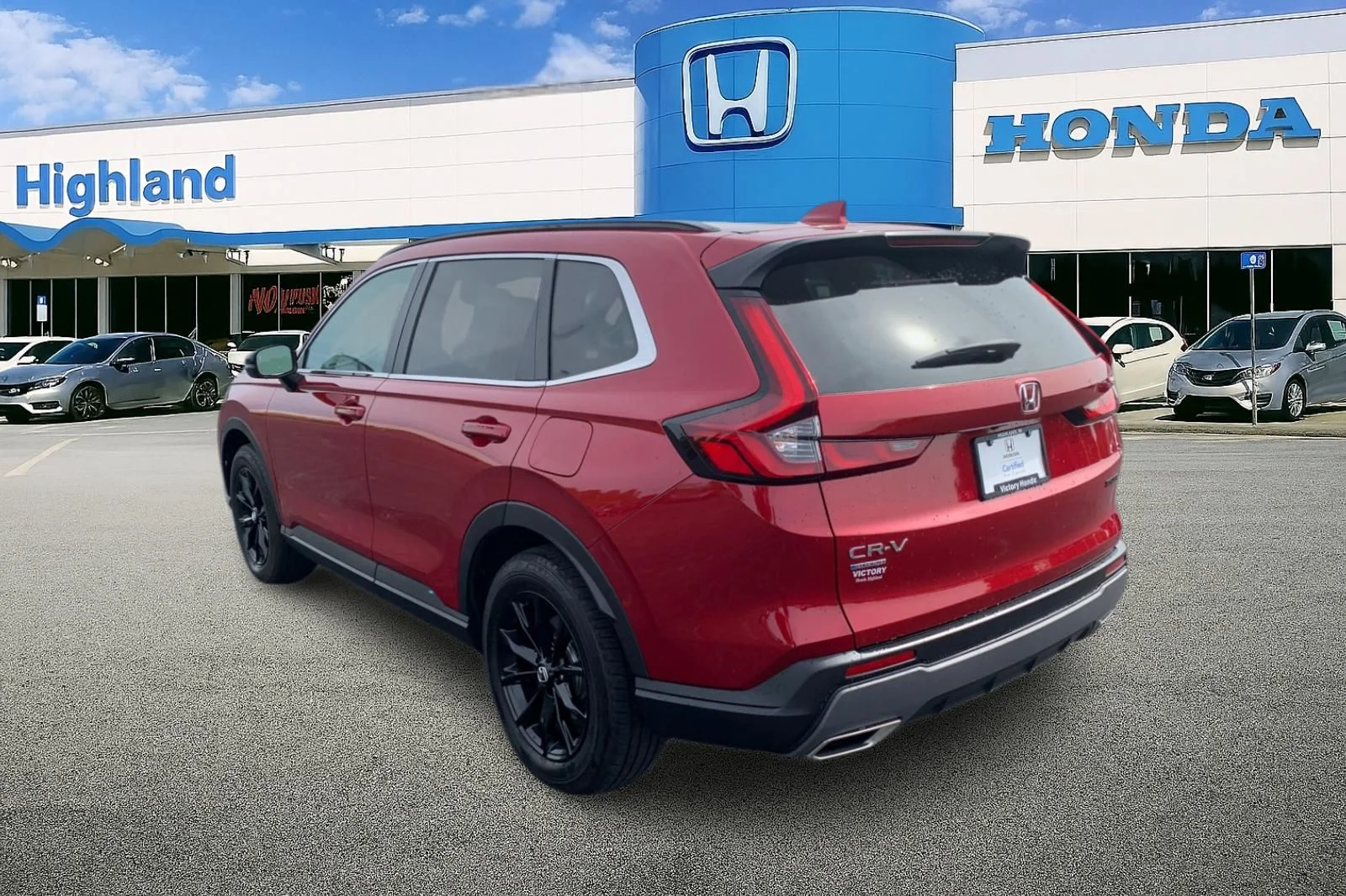 Certified Used 2025  Honda Sport image 3