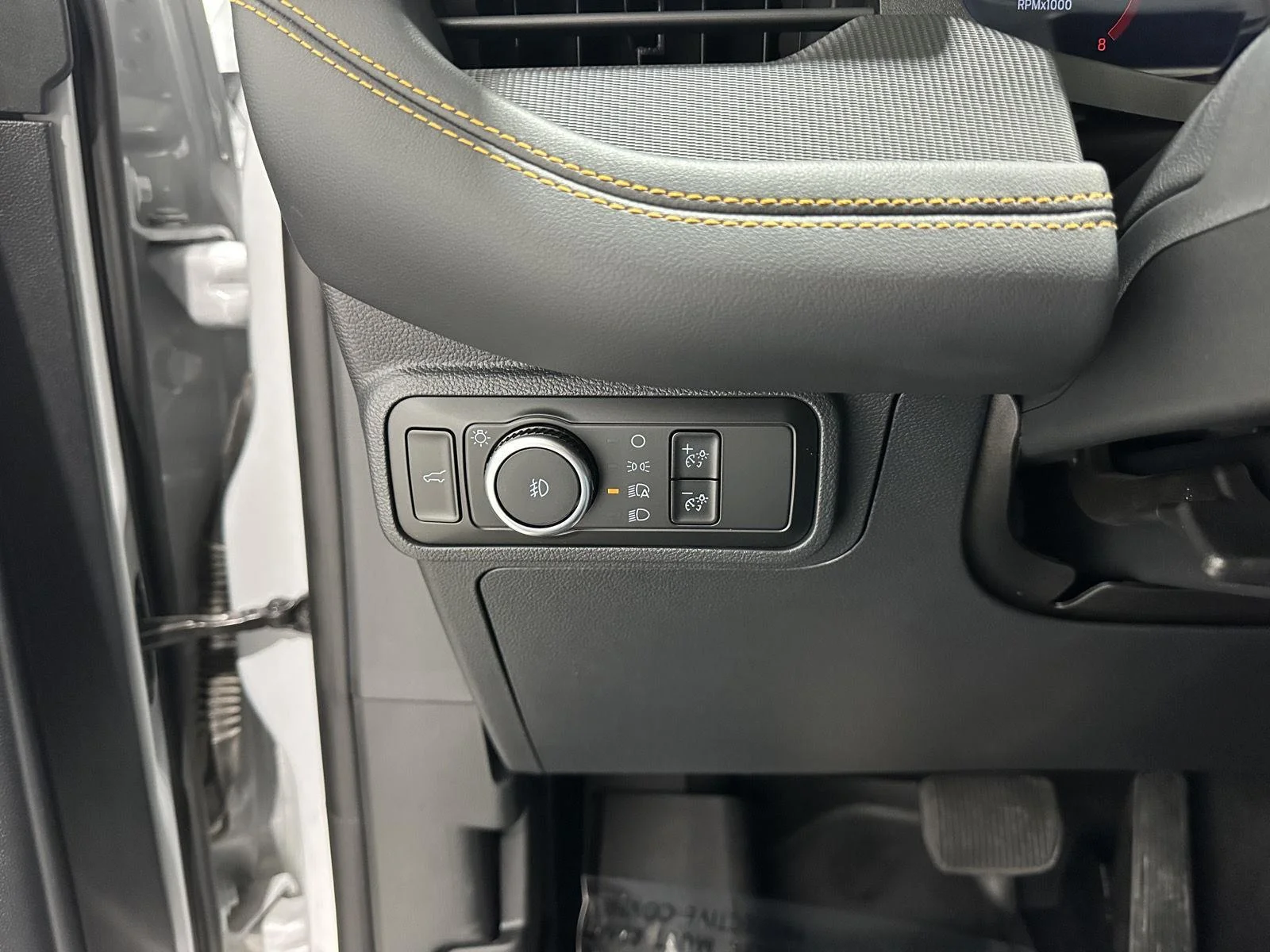 Used 2026 Space White Metallic Ford Tremor image 15