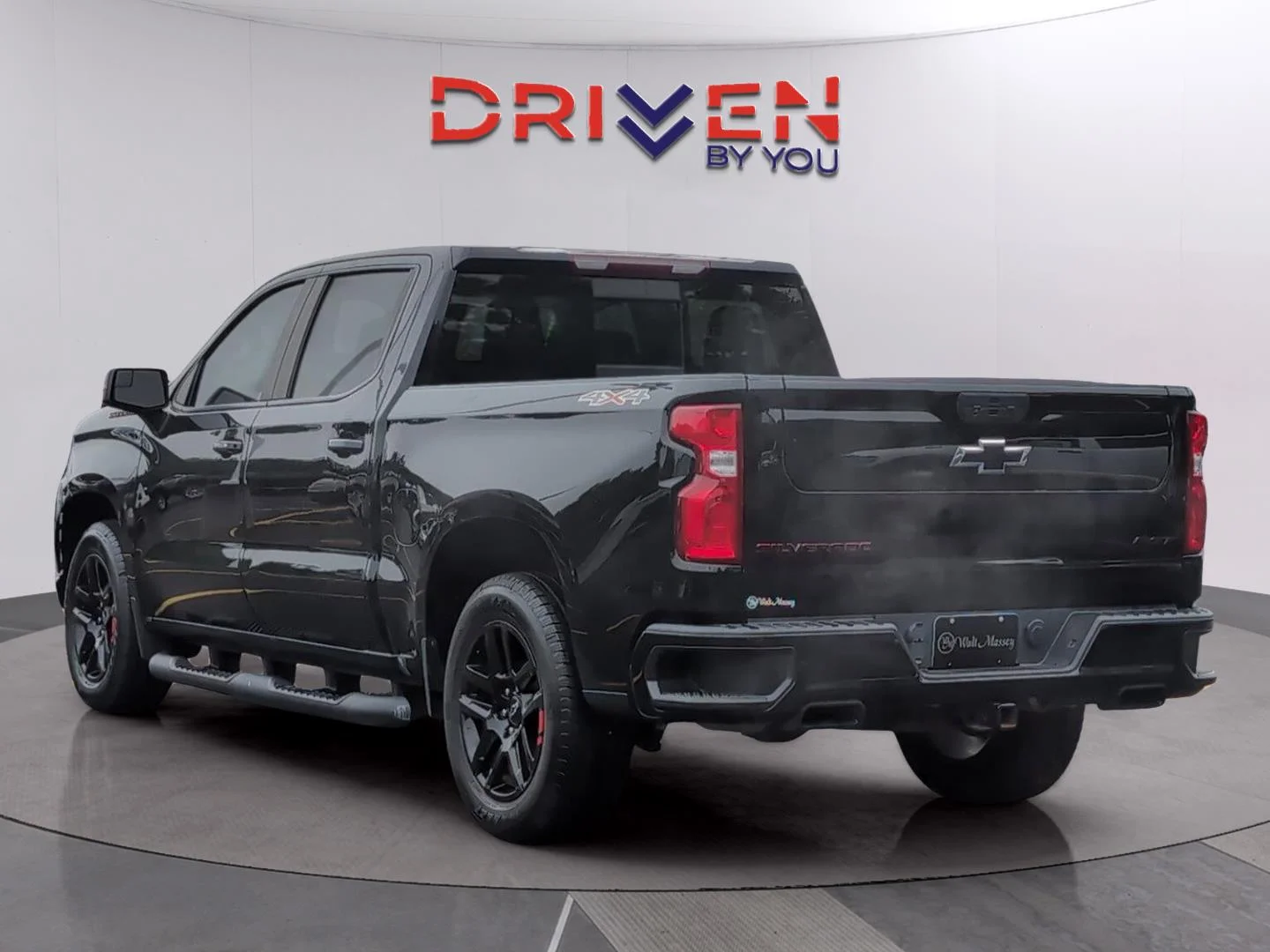 Used 2022 Black Chevrolet RST image 3