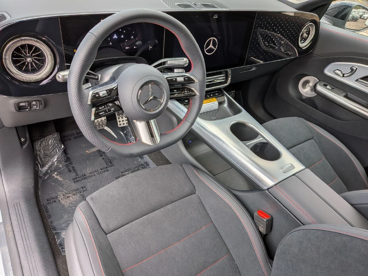 New 2027 MANUFAKTUR Alpine Grey Mercedes-Benz CLA 220 image 4