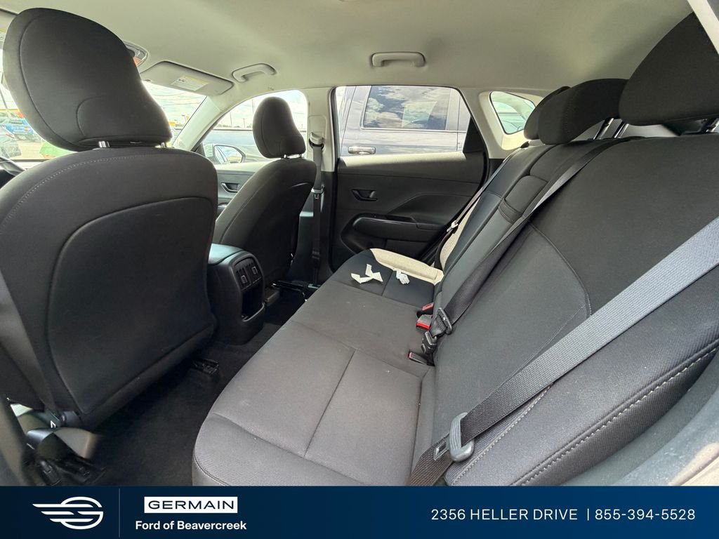 Used 2024 Green Hyundai SEL image 5