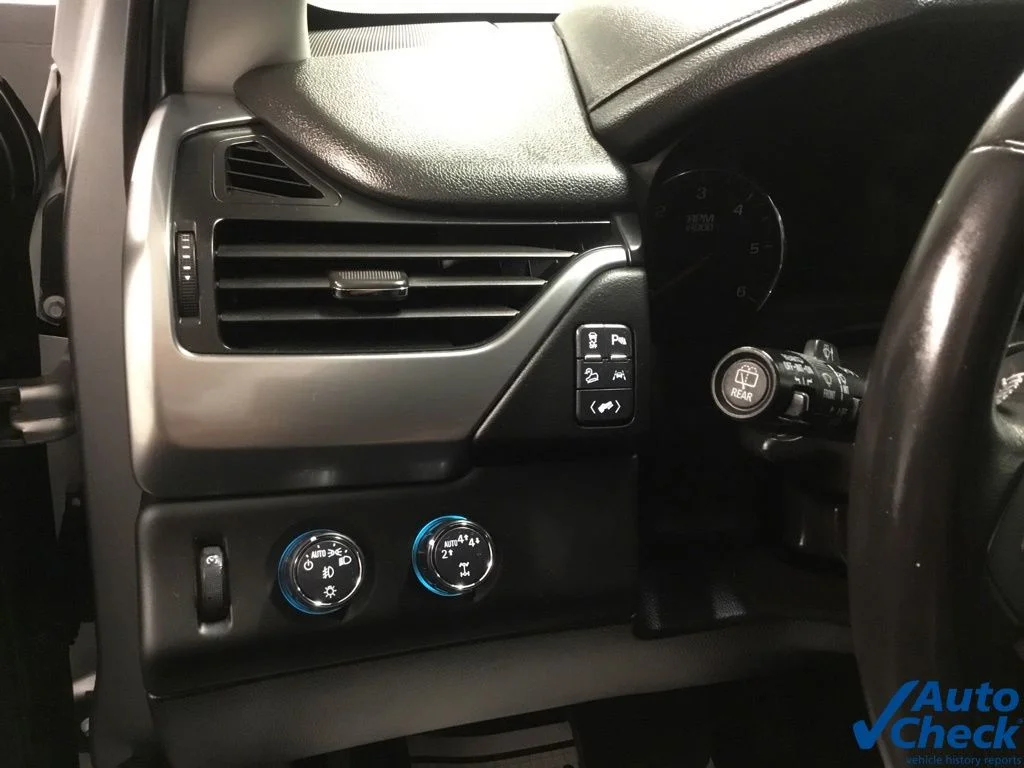 Used 2017 Silver Chevrolet LT image 21