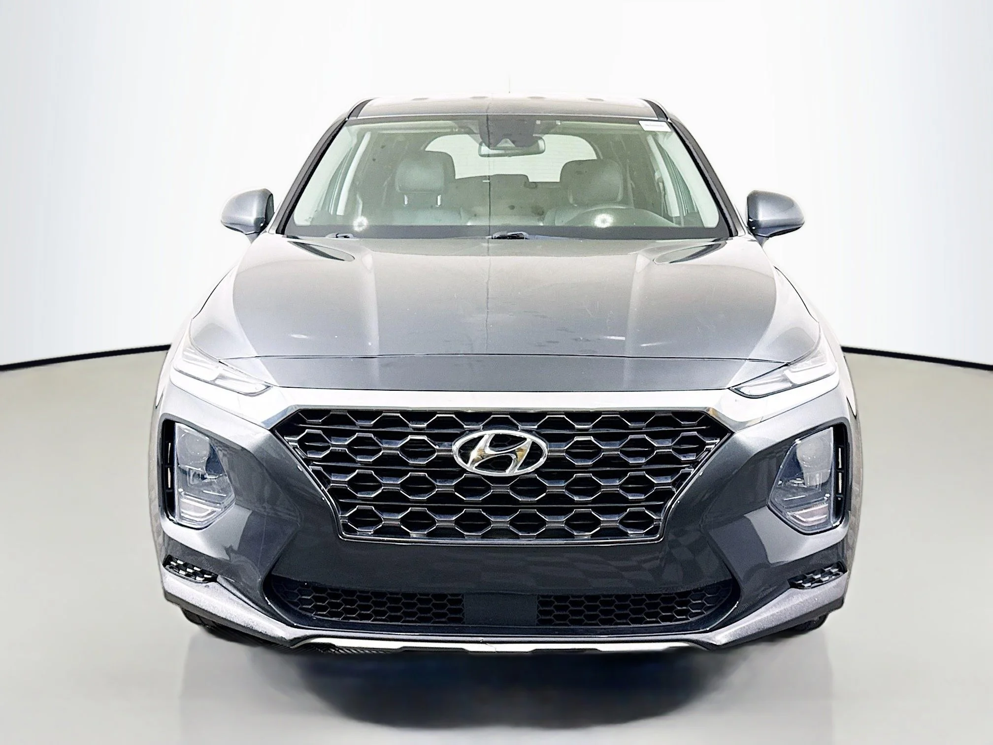 Used 2020 Rainforest Hyundai SE image 2