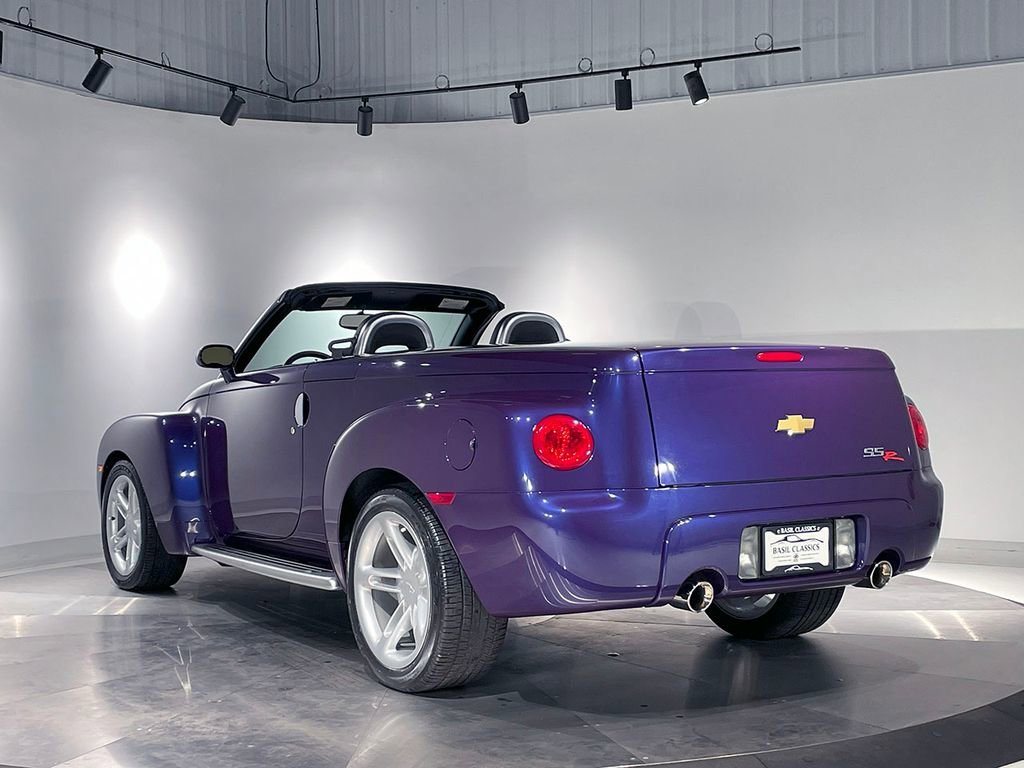 2004 Chevrolet SSR LS - Photo 7