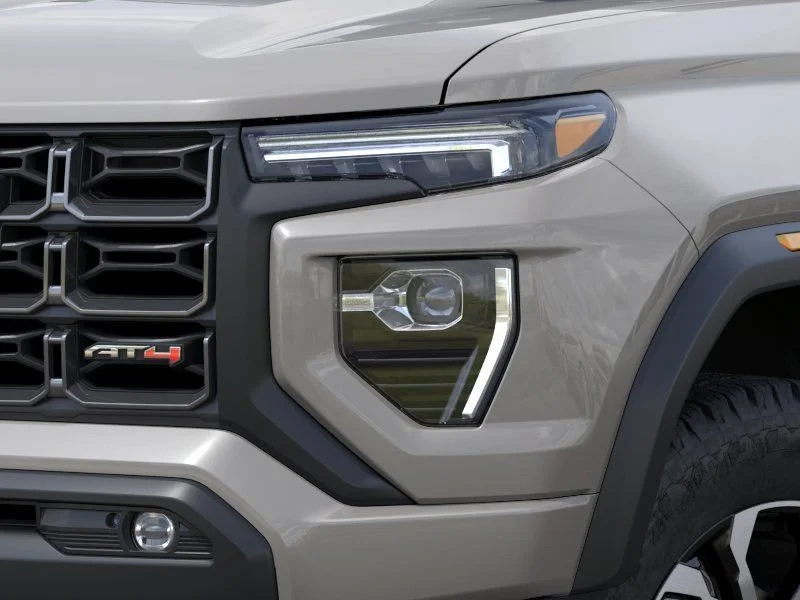 2026 GMC Canyon AT4 - Photo 10