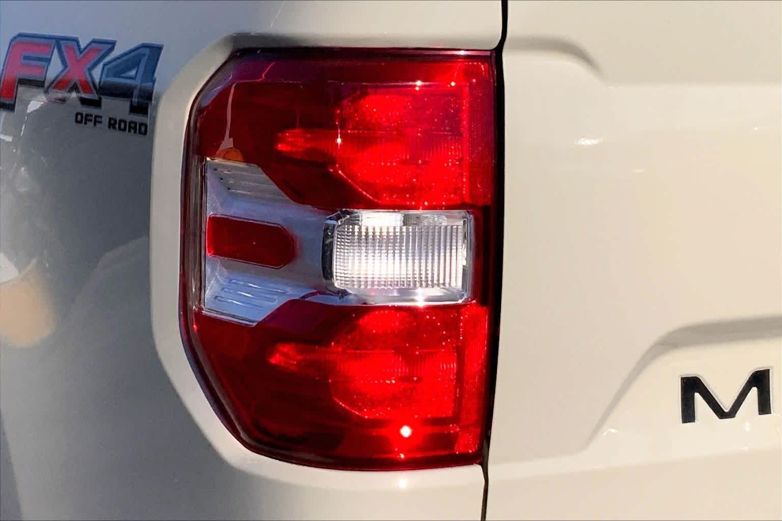 2025 Ford Maverick XLT - Photo 11