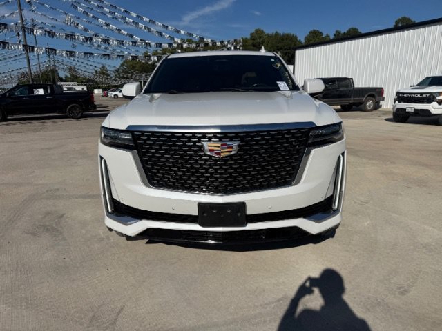 Used 2021 Crystal White Tricoat Cadillac Premium Luxury image 8