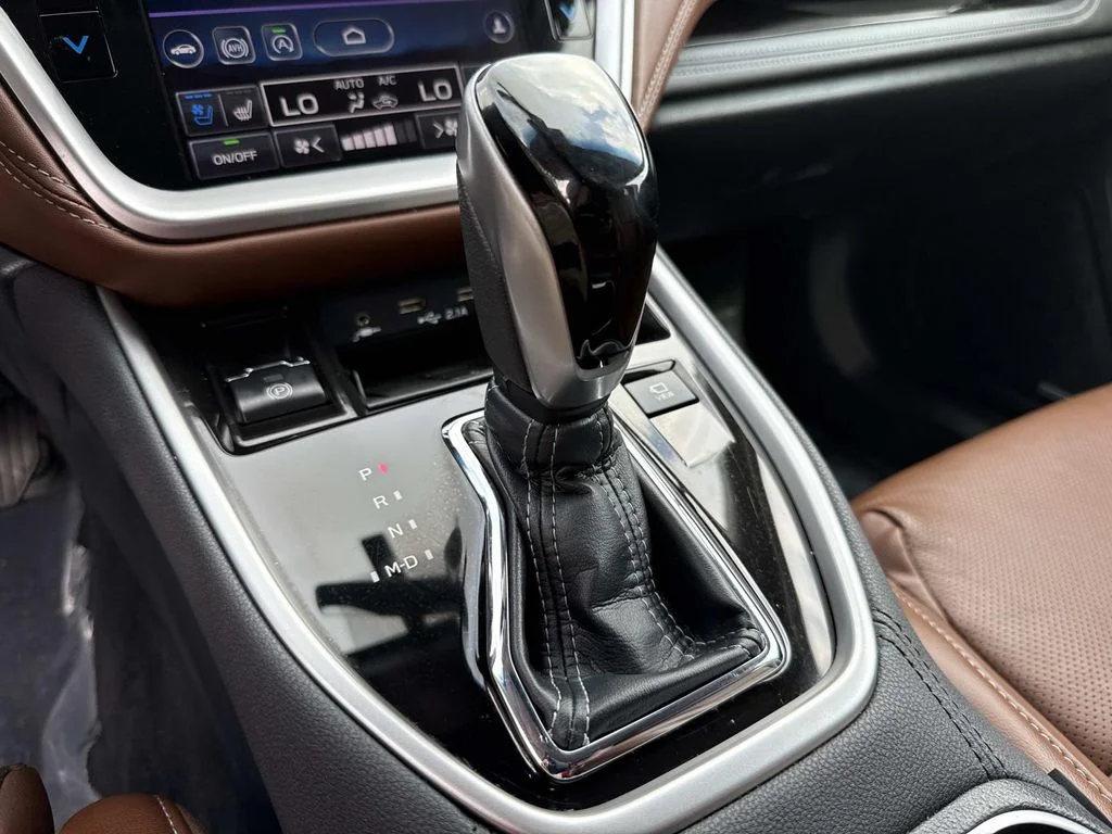 Used 2022 Blue Subaru Touring image 36