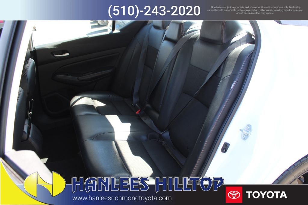 Used 2021 White Nissan 2.5 SR image 13