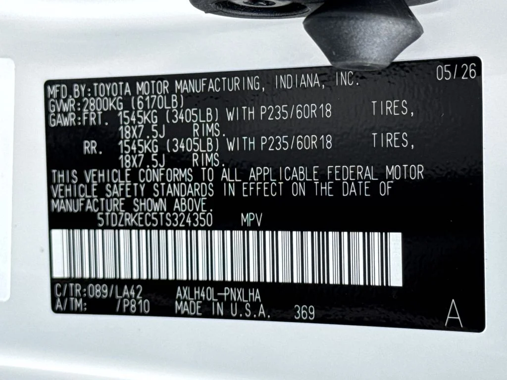 New 2026 Wind Chill Pearl Toyota Limited image 29