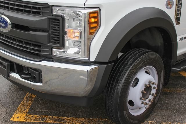 Used 2019 White Ford XL image 5