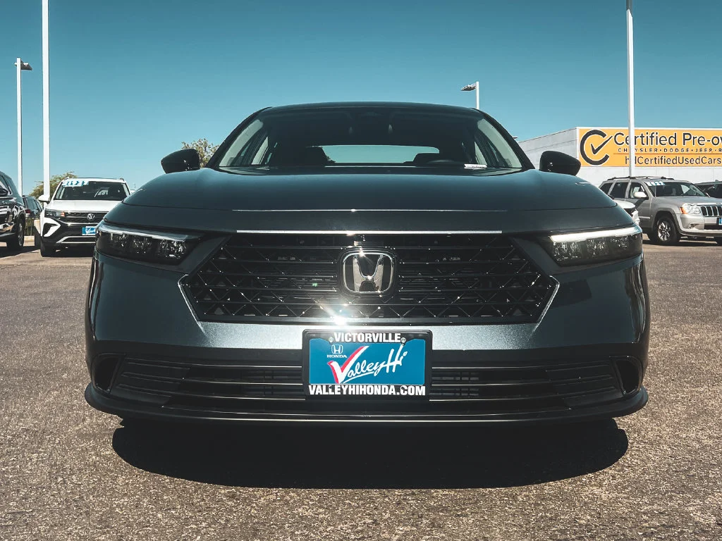 New 2026 Meteorite Gray Metallic Honda SE image 9