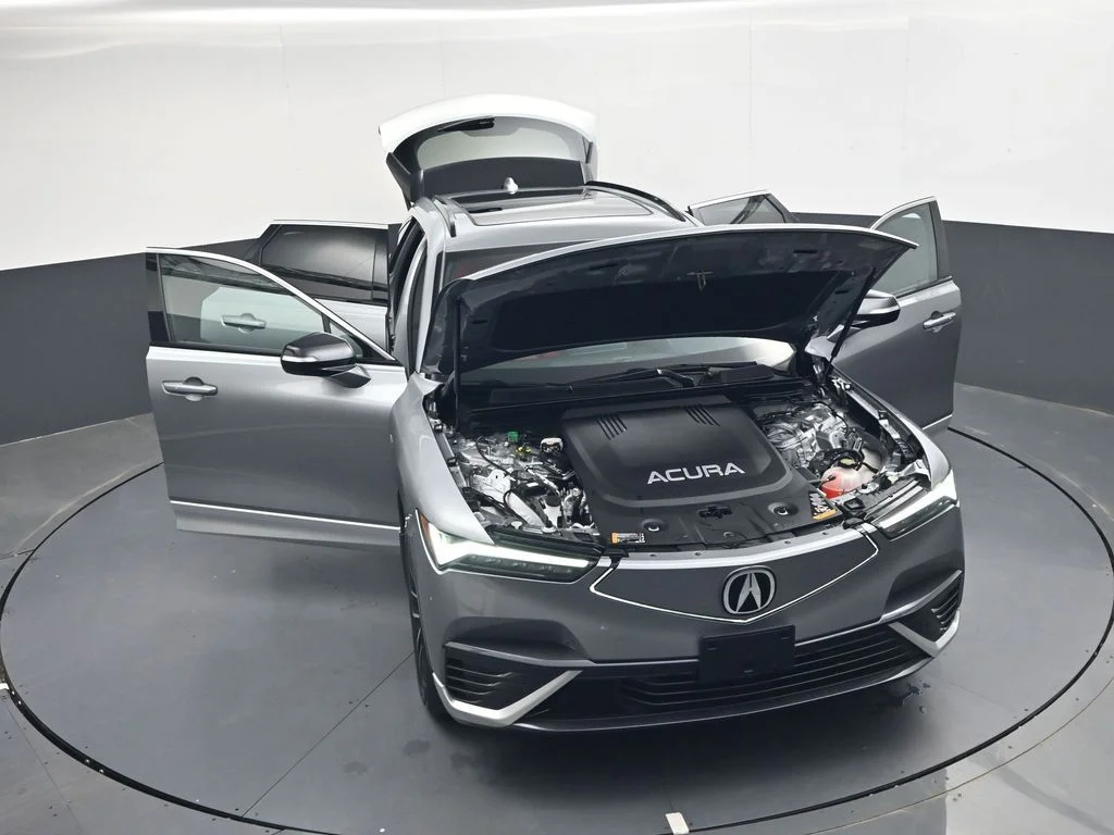 Used 2024 Mercury Silver Metallic Acura Base image 42