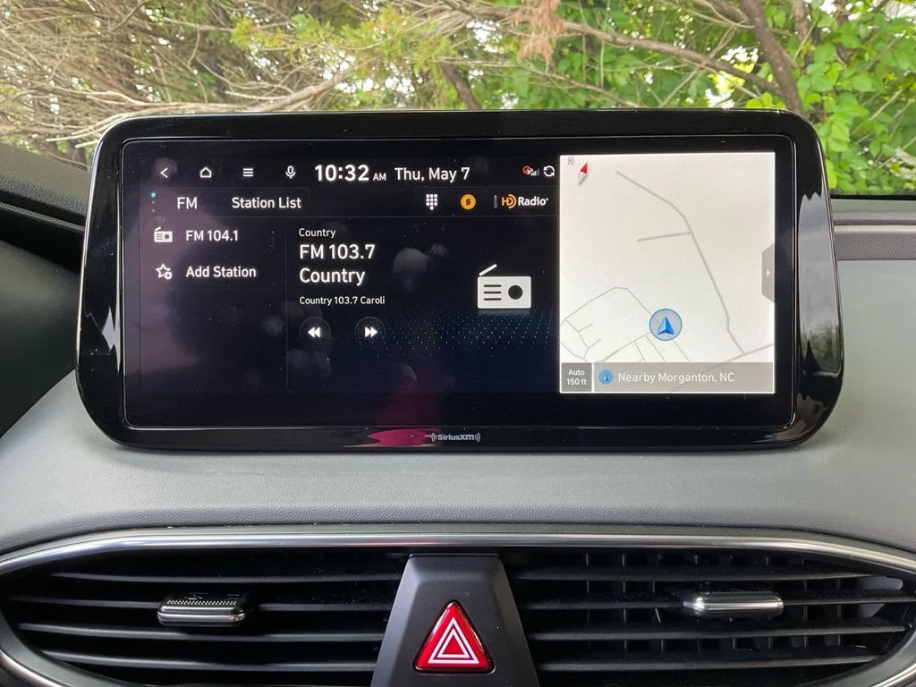 Used 2023 Silver Hyundai SEL image 21