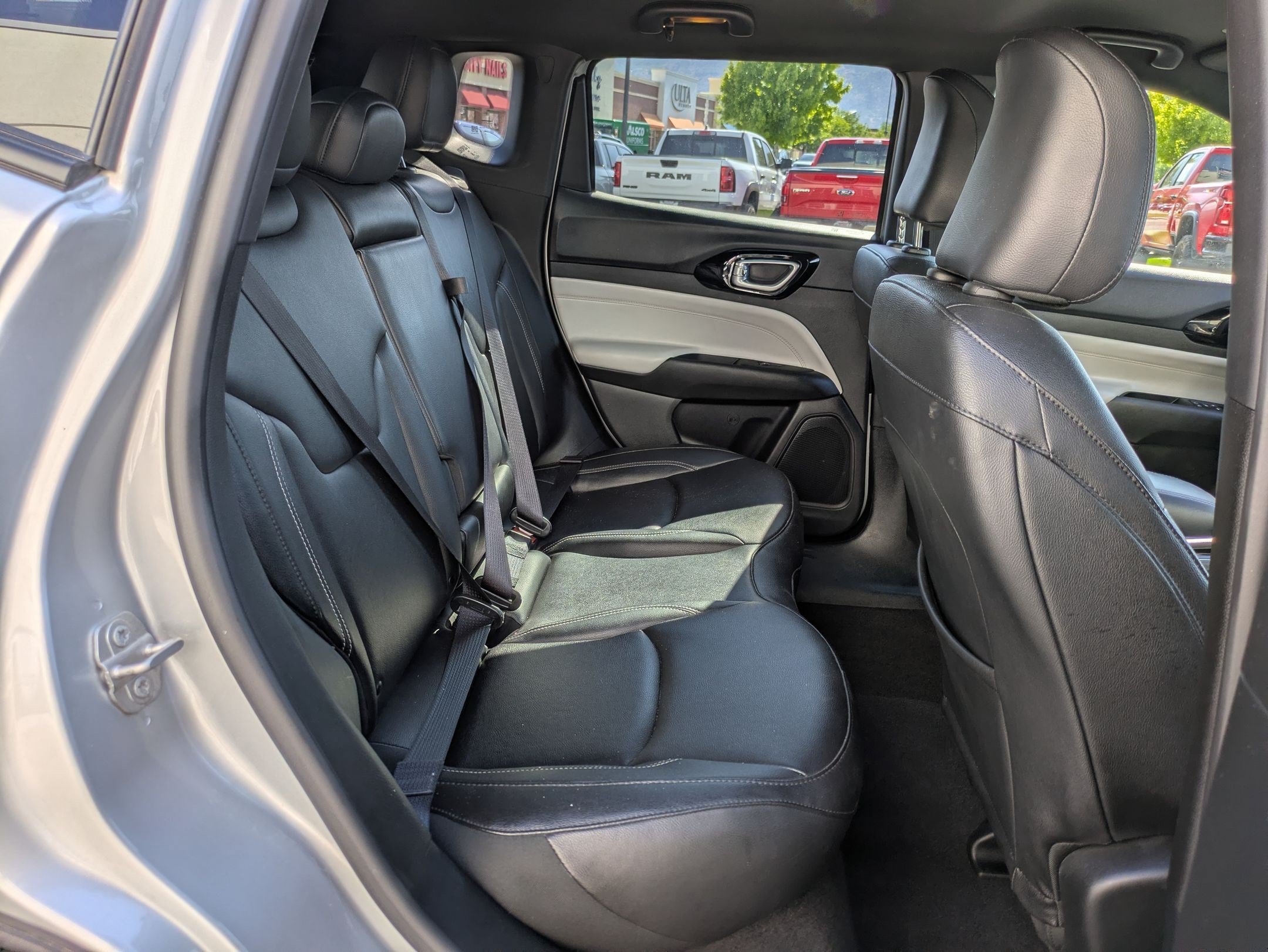 2025 Jeep Compass Limited - Photo 30
