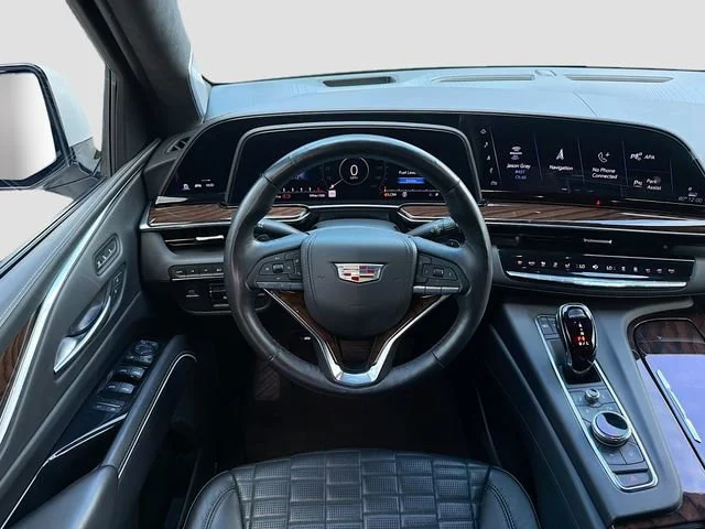 Used 2022 Crystal White Tricoat Cadillac Sport Platinum image 18