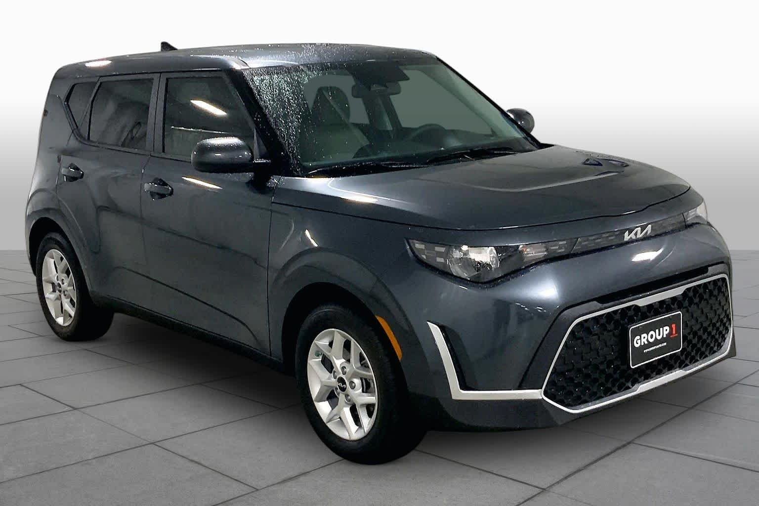 Used 2025 Kia Soul LX with VIN KNDJ23AU2S7966541 for sale in Kansas City
