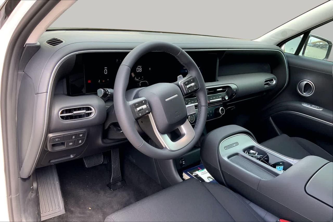 New 2026 Creamy White Pearl Hyundai SE FWD image 9