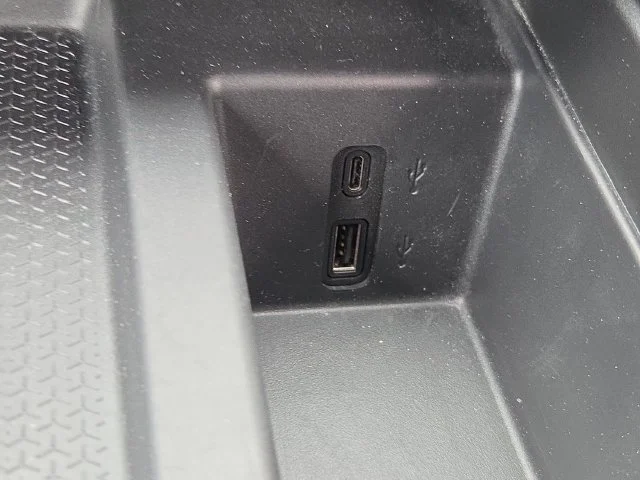 2025 GMC Acadia Elevation - Photo 11