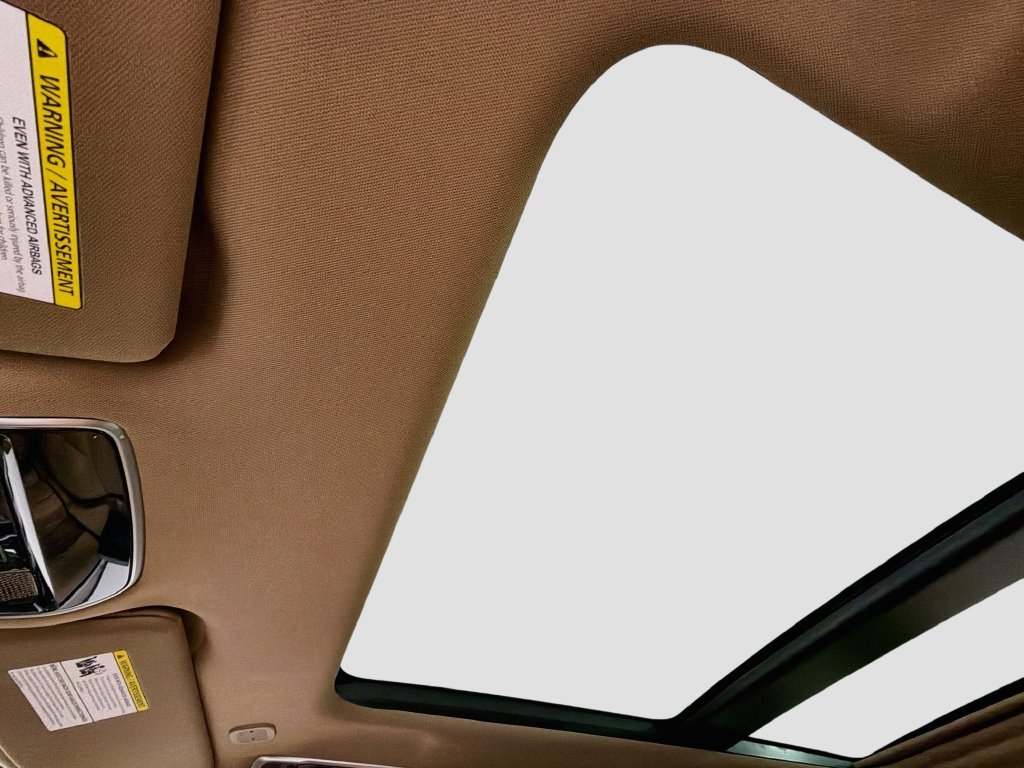New 2027 Belgravia Green Land Rover SE image 23
