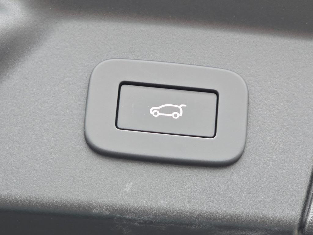 2026 Land Rover Range Rover Velar Dynamic SE - Photo 17