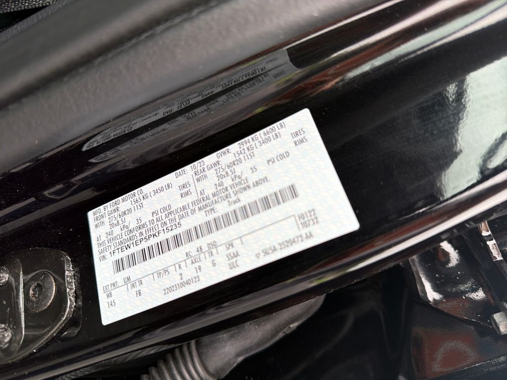 Used 2023 Black Ford XLT image 31