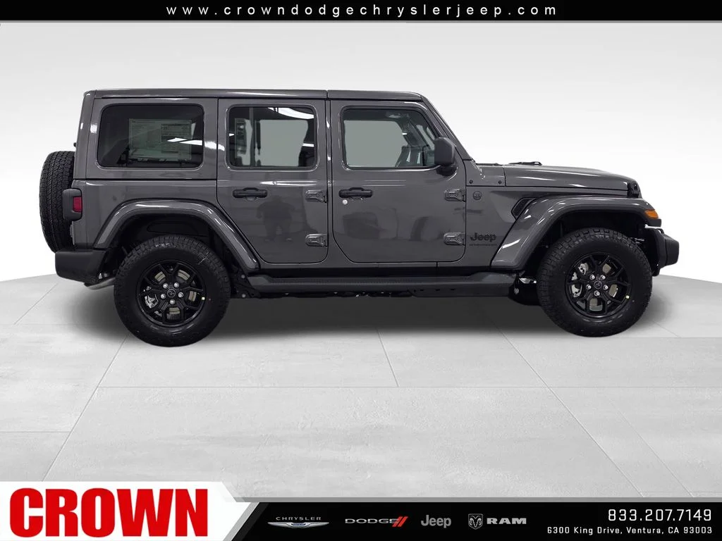 New 2026 Granite Crystal Metallic Clearcoat Jeep  image 4