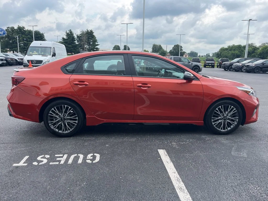 Used 2023 Fire Kia GT-Line image 6
