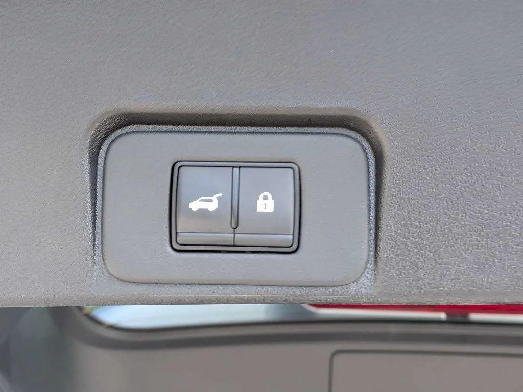 Used 2025 Silver Nissan SV image 13