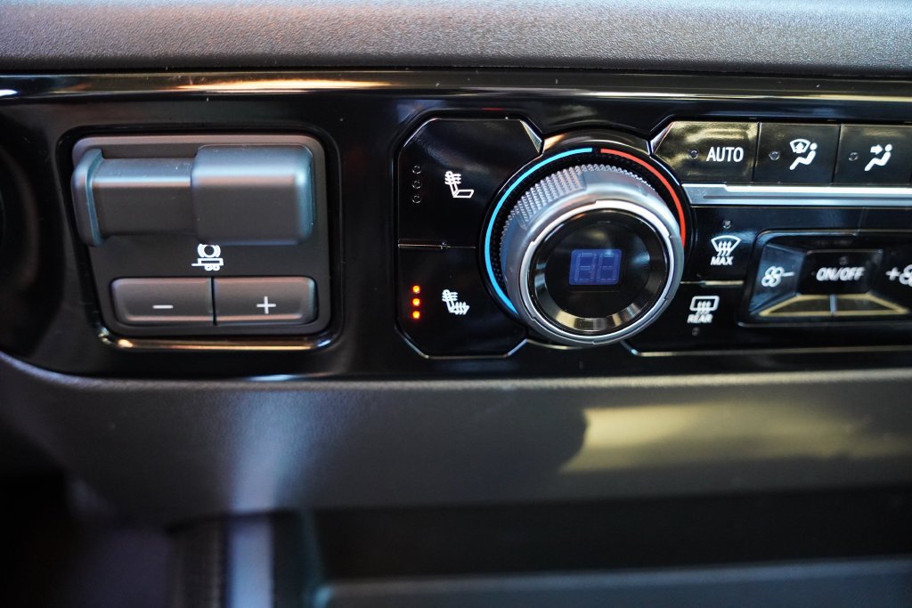 2022 Chevrolet Silverado 1500 LT - Photo 28