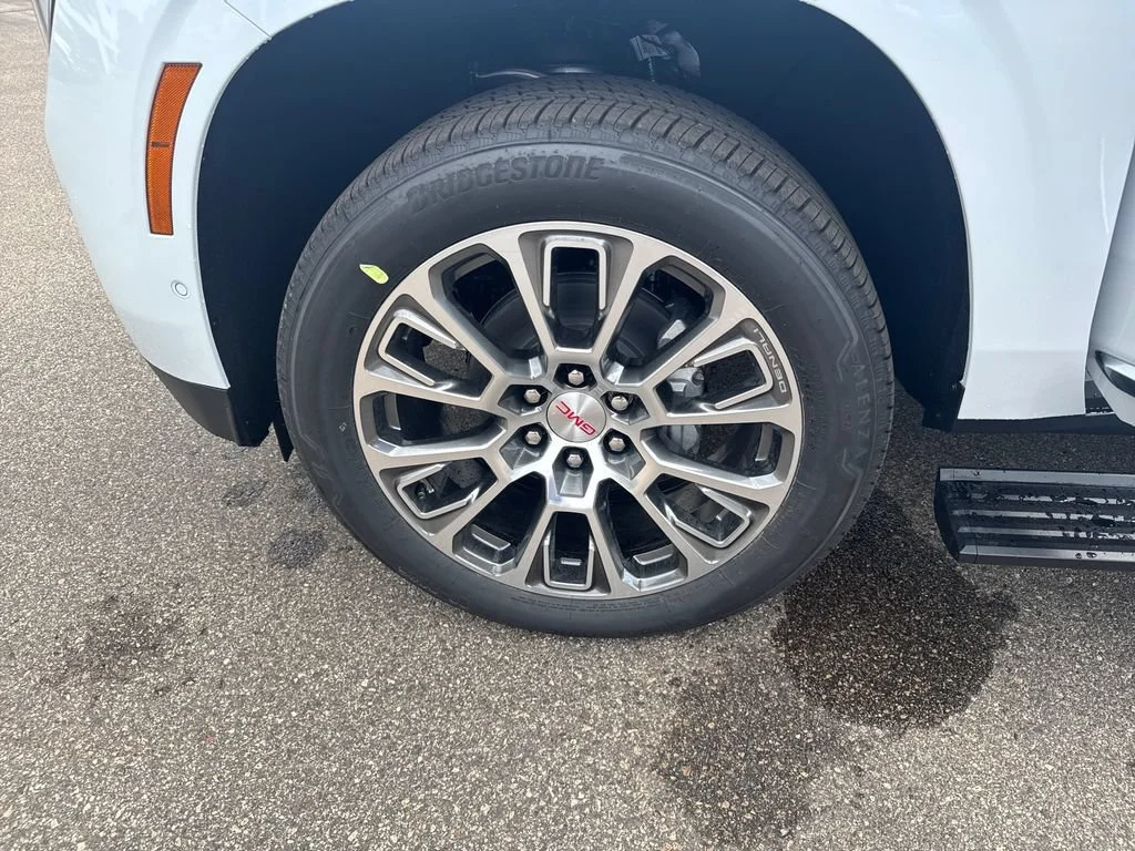 New 2026 Glacier White Tricoat GMC Denali image 27
