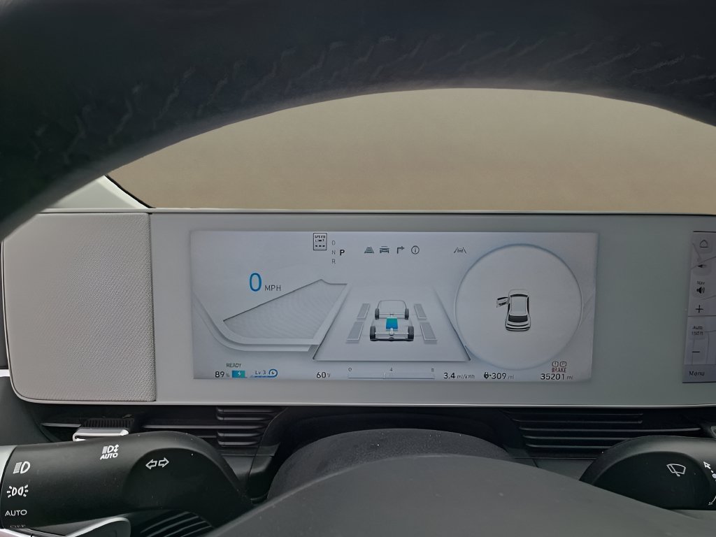 Certified Used 2023 Gray Hyundai SEL image 37