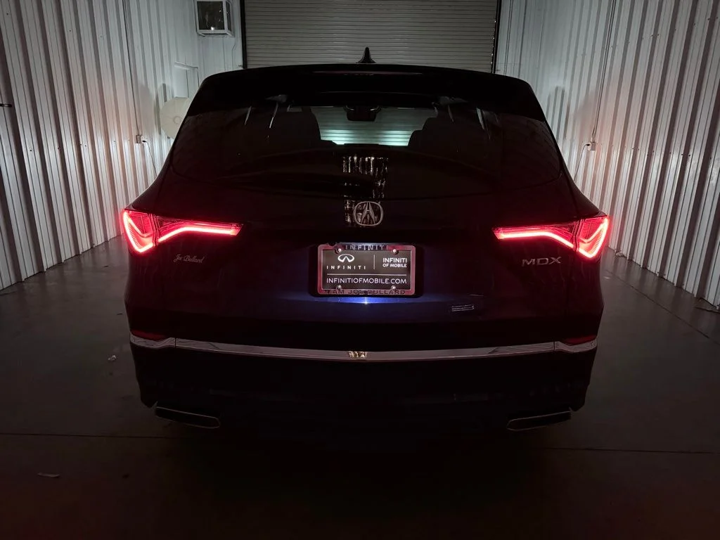 Used 2022  Acura Technology image 9