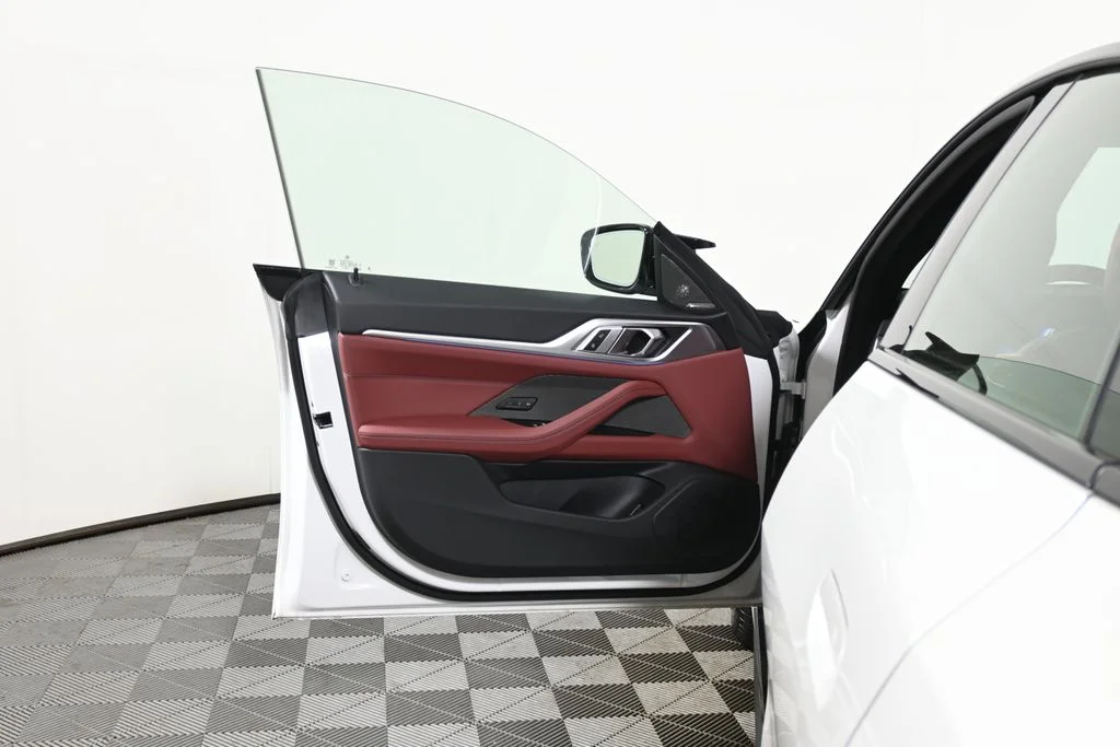 Certified Used 2025 White BMW M50 image 25