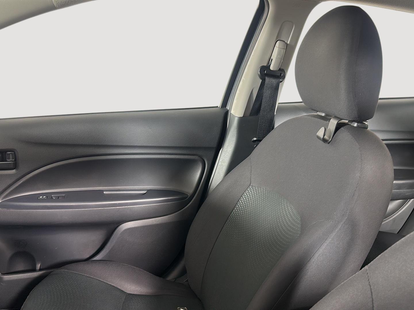 Used 2019 Mercury Gray Metallic Mitsubishi ES image 16