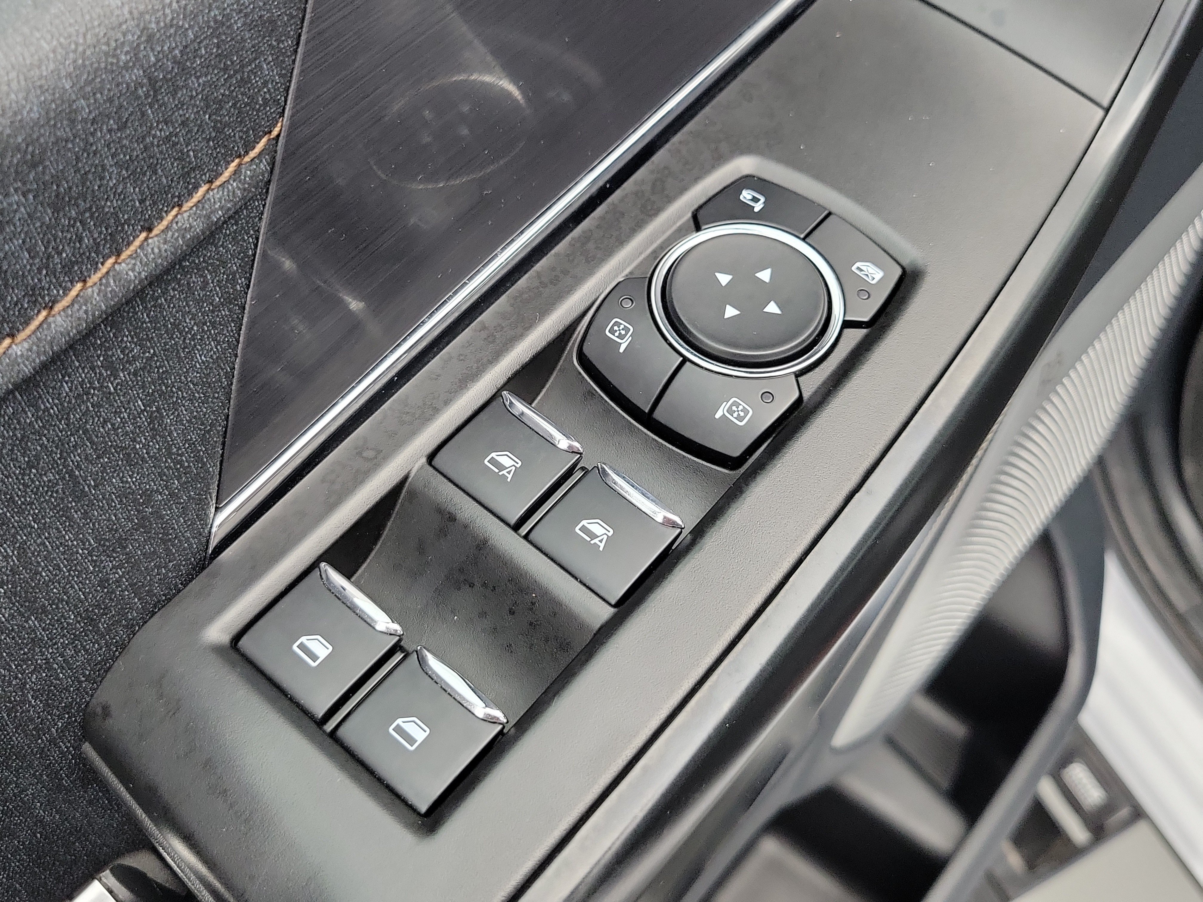 Used 2023 Agate Black Metallic Ford Raptor image 22