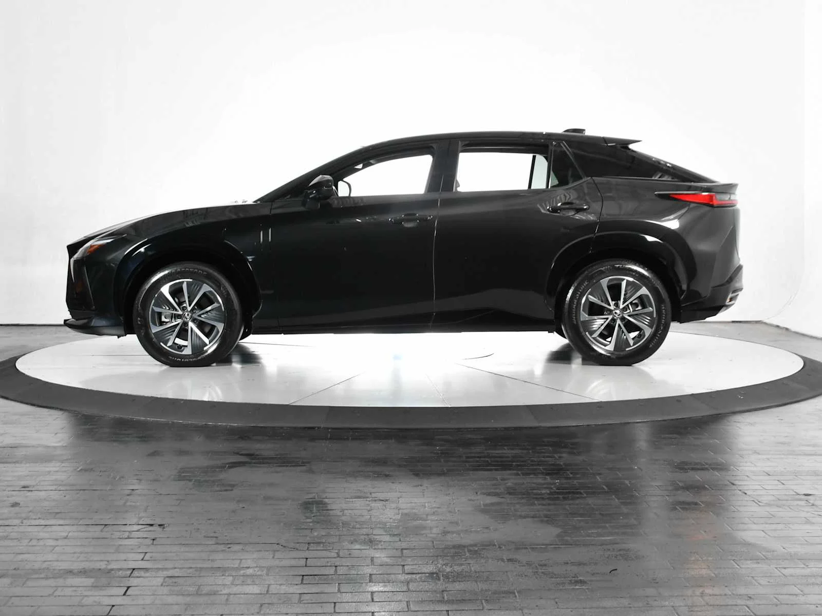 Used 2024 Lexus RZ Premium with VIN JTJABABB8RA005163 for sale in Dallas, TX