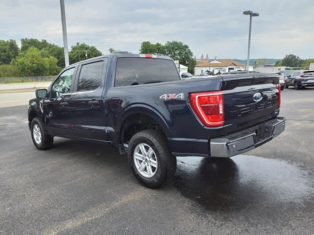 Used 2023 Antimatter Blue Metallic Ford XLT image 6