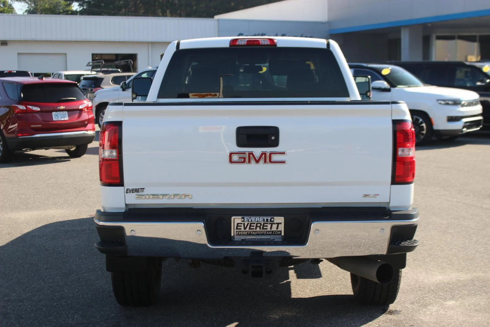 Used 2018 SUMMIT WHITE GMC SLT image 6