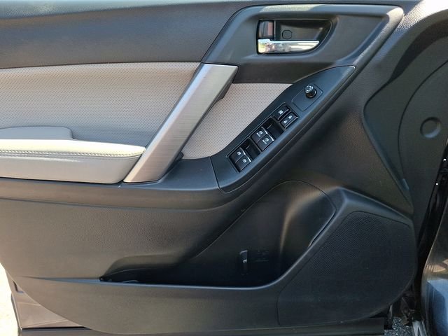 Used 2018 Gray Subaru 2.5i Limited image 13