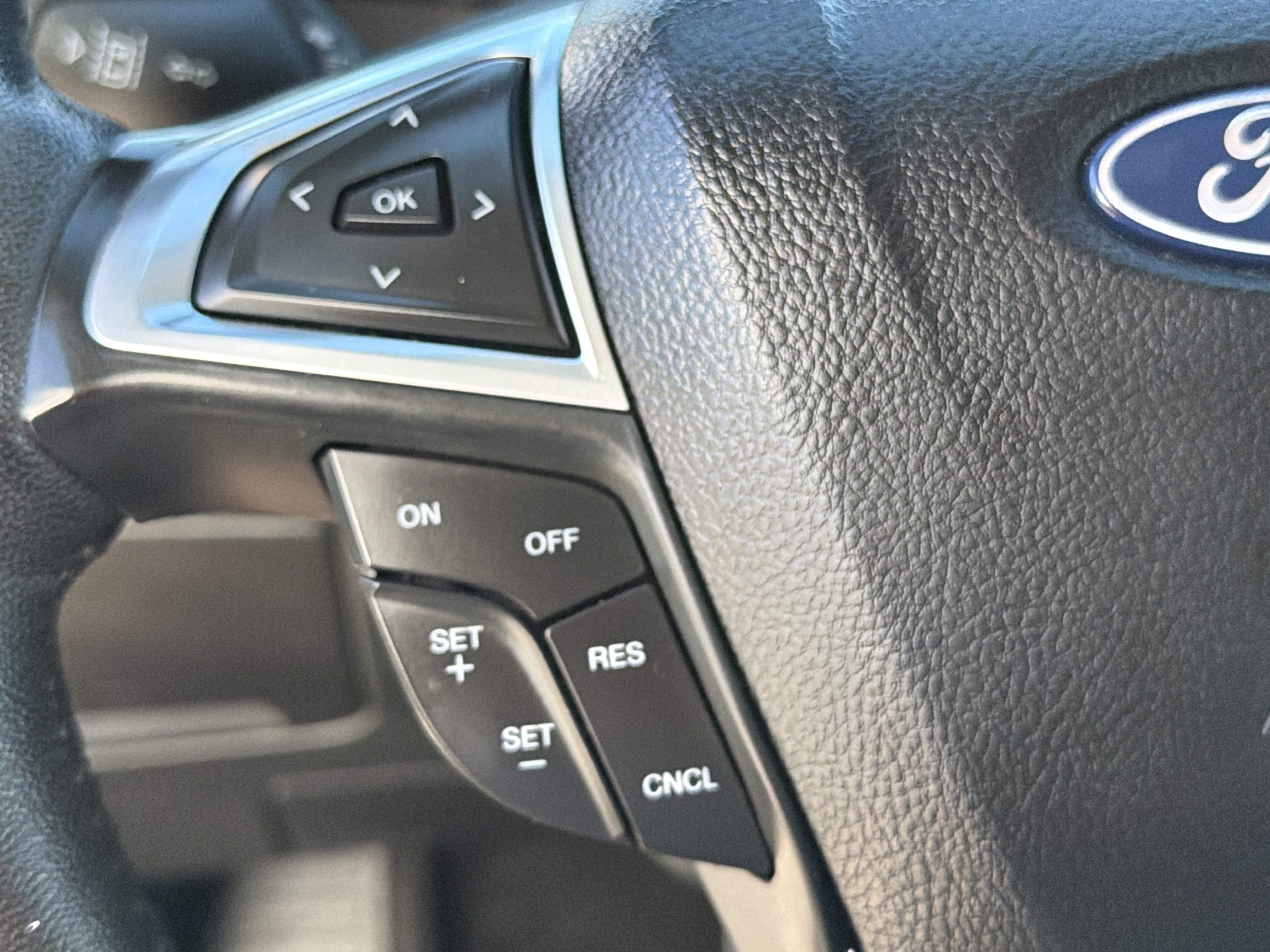 Used 2023 Silver Metallic Ford SEL image 25