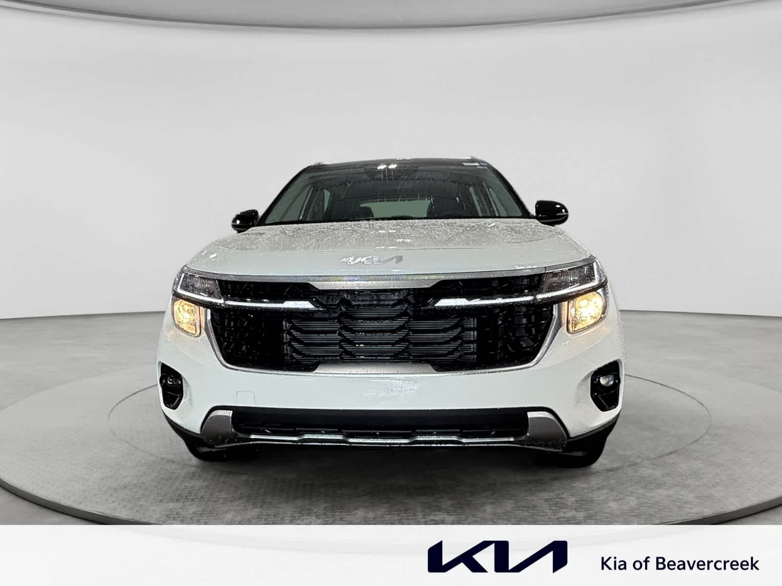 New 2026 Clear White/Black Roof Kia S image 2