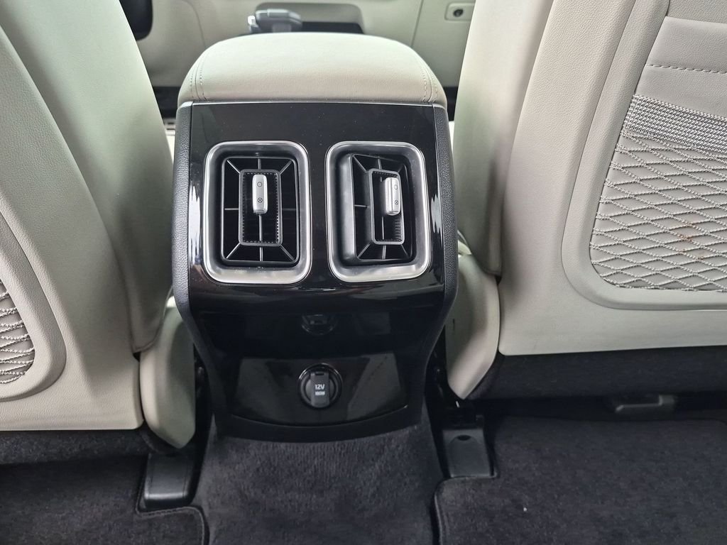 Used 2024 Gray Kia SX image 39