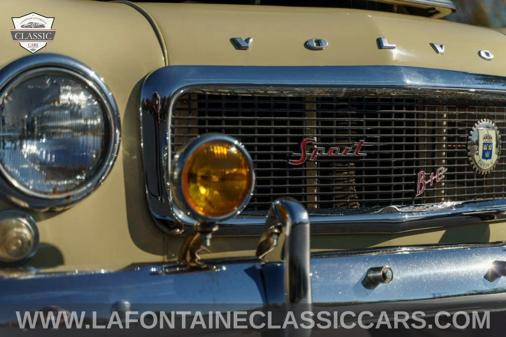 Used 1958 White Volvo  image 17