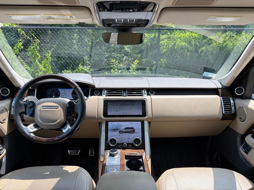 Used 2021 Black Land Rover Westminster image 18