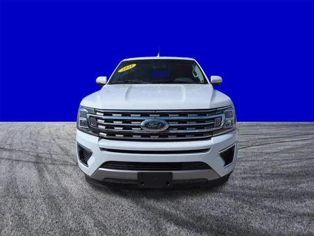 Certified Used 2021 Oxford White Ford Limited image 9